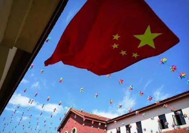 你永远可以相信青岛23号大爷是什么梗？游戏画面