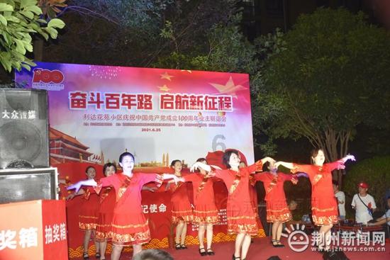 年味渐浓，南北热闹备年货